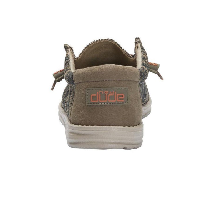 Hey Dude Woodland Camo Wally Sox